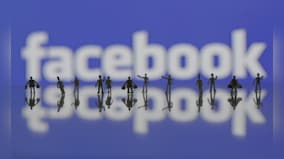 The Economist 'likes' Facebook groups to friend larger US audience