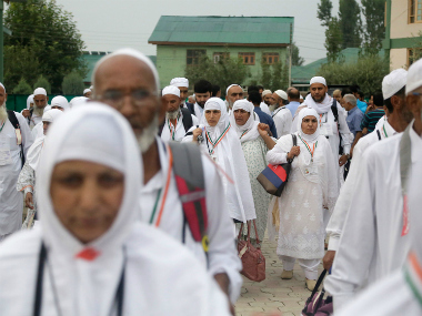 Kerala: First flight carrying 300 Haj pilgrims leaves for Saudi Arabia Kerala: First flight carrying 300 Haj pilgrims leaves for Saudi Arabia