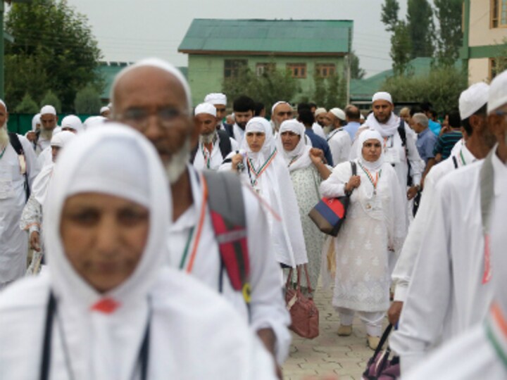 Kerala: First flight carrying 300 Haj pilgrims leaves for Saudi Arabia