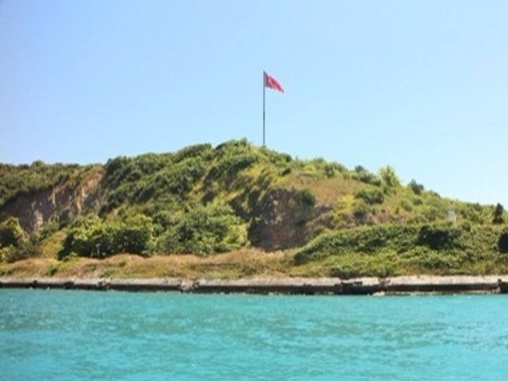 In Istanbul, Aslı Cavusoglu navigates the story of geography, conflict through her art