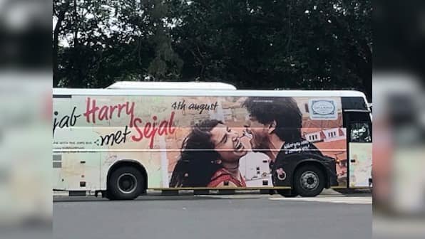 Jab Harry Met Sejal on wheels: Raees debacle behind Shah Rukh Khan's absence from promotional bus tour?