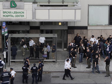 New York killings: One dead, six injured in hospital shooting, gunman kills himself after attack New York killings: One dead, six injured in hospital shooting, gunman kills himself after attack