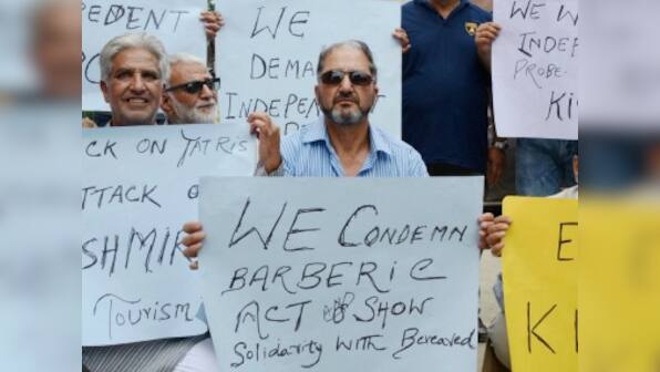 Amarnath Yatra attack: Kashmiris protest in Srinagar; tour agents, hotels to stop work tomorrow