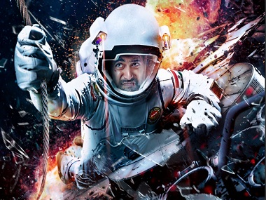 Tik Tik Tik teaser: Watch Jayam Ravi play a magician and astronaut in 'India's first space film' Tik Tik Tik teaser: Watch Jayam Ravi play a magician and astronaut in 'India's first space film'