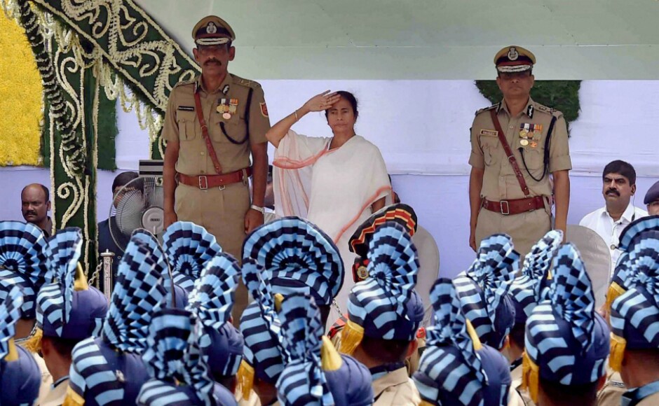 Banerjee also oversaw a colourful parade at the Independence Day function. She also inspected a guard of honur given by the state and city police. PTI Banerjee also oversaw a colourful parade at the Independence Day function. She also inspected a guard of honur given by the state and city police. PTI