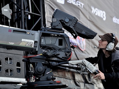 Federation of Western India Cine Employees go on indefinite strike; Padmavati, KBC to suffer Federation of Western India Cine Employees go on indefinite strike; Padmavati, KBC to suffer