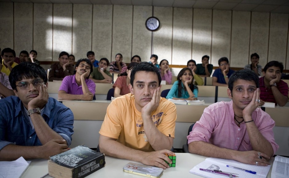 Rancho, Farhan and Raju's bonding in 3 Idiots made the viewers laugh and cry at the same time. Their adventures, misadventures and everything else in between make for a great watch on Friendship Day.