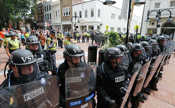 White nationalist rally at Charlottesville turns violent