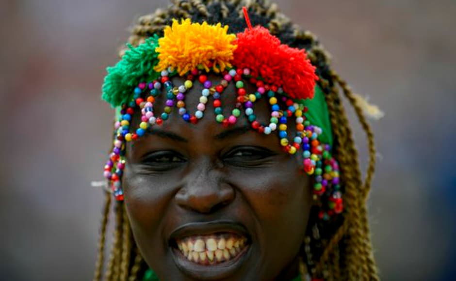 The carnival starts at 8 am in Petofi Square and goes through the city on a 5 km route leading to the Nagyerdei Stadium. Between the spectacular flower cars, the invited dance groups and bands entertain the public. The parade arrives at the stadium at around 10 am where the floats and the performers circle around showing their best to the audience and the jury who later present awards for the most beautiful floats and the best groups later the day. AP The carnival starts at 8 am in Petofi Square and goes through the city on a 5 km route leading to the Nagyerdei Stadium. Between the spectacular flower cars, the invited dance groups and bands entertain the public. The parade arrives at the stadium at around 10 am where the floats and the performers circle around showing their best to the audience and the jury who later present awards for the most beautiful floats and the best groups later the day. AP