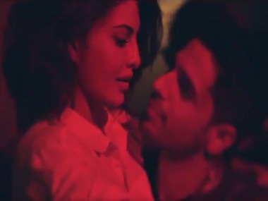Watch: Teaser of A Gentleman song 'Bandook Meri Laila' oozes oomph, courtesy Sidharth, Jacqueline Watch: Teaser of A Gentleman song 'Bandook Meri Laila' oozes oomph, courtesy Sidharth, Jacqueline