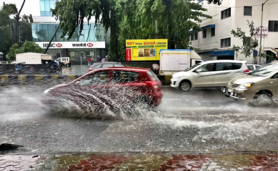 Mumbai rains: Flash floods disrupt normal life in city; railway tracks ...