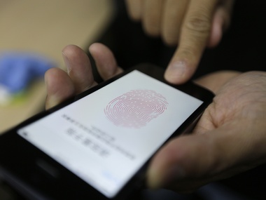 Apple to reportedly give TouchID a miss and opt for facial recognition on the upcoming iPhone 8 Apple to reportedly give TouchID a miss and opt for facial recognition on the upcoming iPhone 8