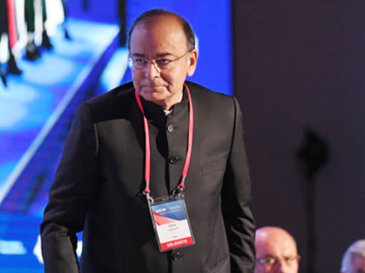 Arun Jaitley to finalise Niti Aayog's three-year action agenda, will meet chief ministers to discuss framework