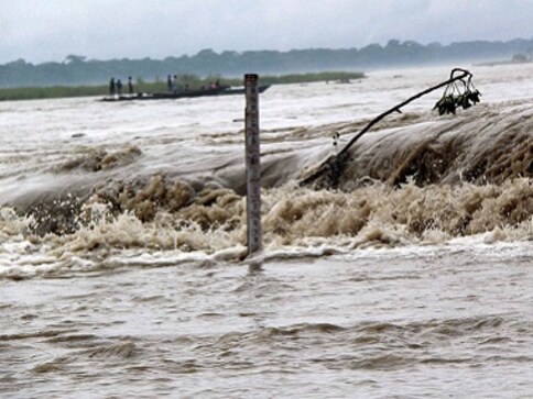 Assam floods: Situation improves in the state; Brahmaputra flowing below red mark Assam floods: Situation improves in the state; Brahmaputra flowing below red mark