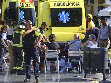 Barcelona terror attack: Police sets up roadblocks, launches manhunt for suspected van driver Barcelona terror attack: Police sets up roadblocks, launches manhunt for suspected van driver