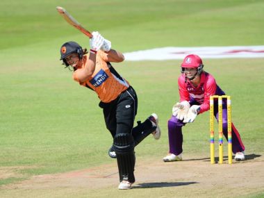 Suzie Bates smashes Women's Super League's first century to lead Southern Vipers to crushing win Suzie Bates smashes Women's Super League's first century to lead Southern Vipers to crushing win