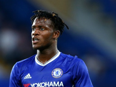 Premier League: Michy Batshuayi ideal man to spearhead Chelsea's title defence, says former winger Premier League: Michy Batshuayi ideal man to spearhead Chelsea's title defence, says former winger