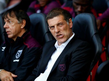 West Ham United's manager Slaven Bilic under pressure as team loses first two Premier League matches. Reuters