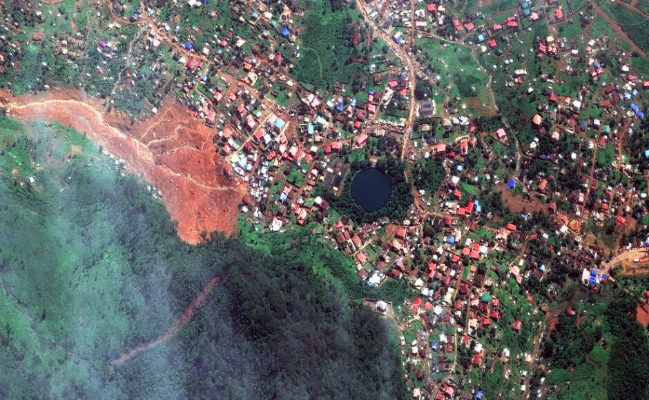 The mudslide left 3,000 people homeless and in need of shelter, medical assistance, and food. The Red Cross estimates that the number of dead is expected to rise as thousands still remain missing. AP The mudslide left 3,000 people homeless and in need of shelter, medical assistance, and food. The Red Cross estimates that the number of dead is expected to rise as thousands still remain missing. AP