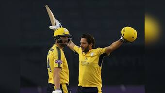 Natwest T20 Blast: Shahid Afridi's 43-ball ton powers Hampshire to semi-finals