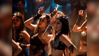 Bhoomi: Trippy Trippy Song is just another Sunny Leone item number in this Sanjay Dutt-starrer