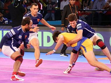 Highlights, Pro Kabaddi League 2017, results: U Mumba beat Bengal Warriors, Dabang Delhi down Bengaluru Bulls Highlights, Pro Kabaddi League 2017, results: U Mumba beat Bengal Warriors, Dabang Delhi down Bengaluru Bulls