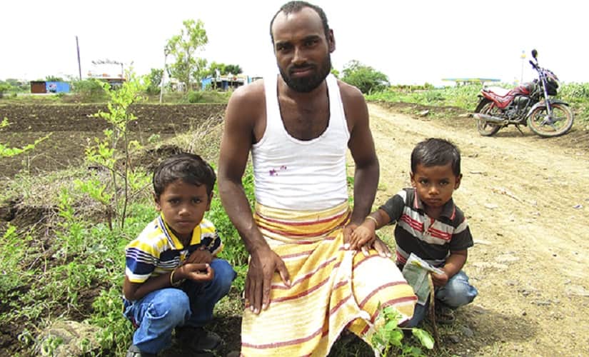 File image of Ganesh Bhalekar with his children. Parth MN/Firstpost