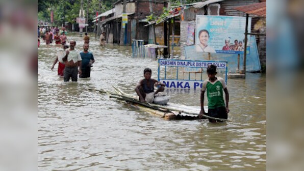 West Bengal floods: Situation improves in six districts; Malda still struggles to stay afloat