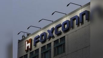 Foxconn to get $3 billion tax break from Wisconsin Assembly for display panel factory