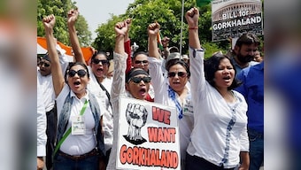 Mamata, regional parties caught in a limbo over Gorkhaland stir: Darjeeling, Hill region headed for political uncertainty