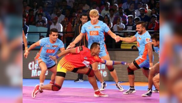 Pro Kabaddi League 2017: Gujarat Fortunegiants end home leg with thrilling tie against Bengal Warriors