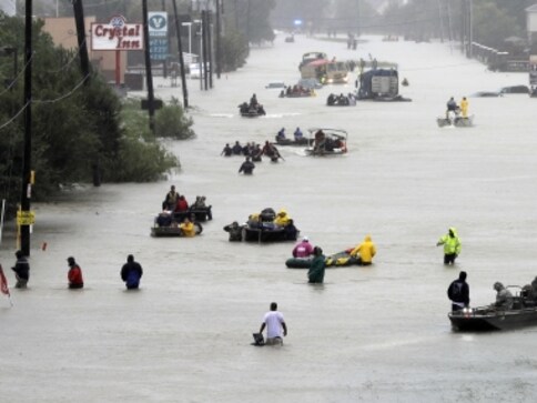 Hurricane Harvey paralyses Houston for fourth consecutive day as flood waters continue to rise Hurricane Harvey paralyses Houston for fourth consecutive day as flood waters continue to rise