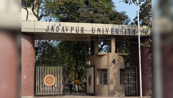 Vandalisation of statue in Kolkata: Students injured in clashes between Hindu Jagran Manch and SFI activists