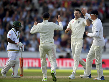 England vs South Africa, 4th Test: James Anderson's four-wicket haul on Day 2 helps hosts tighten their hold England vs South Africa, 4th Test: James Anderson's four-wicket haul on Day 2 helps hosts tighten their hold
