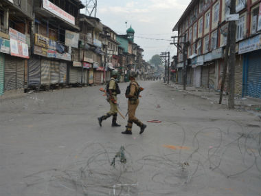 Jammu and Kashmir: Security forces launch cordon and search operations in Shopian district Jammu and Kashmir: Security forces launch cordon and search operations in Shopian district