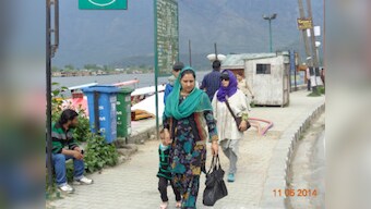 Privacy concerns rise in Kashmir as IT Act silent about cellphone and data searches