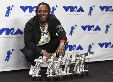 MTV VMAs 2017: Kendrick Lamar wins big, Ed Sheeran takes home Artist of the Year MTV VMAs 2017: Kendrick Lamar wins big, Ed Sheeran takes home Artist of the Year