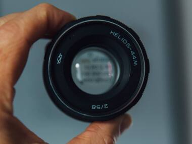 The LG V30 will feature the world's first f/1.6 smartphone camera lens; to debut in September
