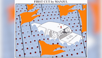 Maratha Kranti Morcha: Over 3 lakh protesters throng Mumbai; CM Fadnavis promises reservations