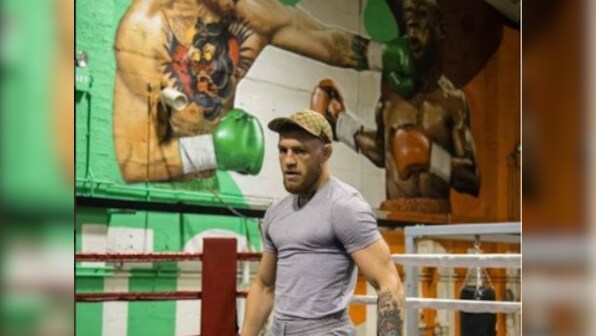 Floyd Mayweather vs Conor McGregor super fight represents battle between past and future of combat sports