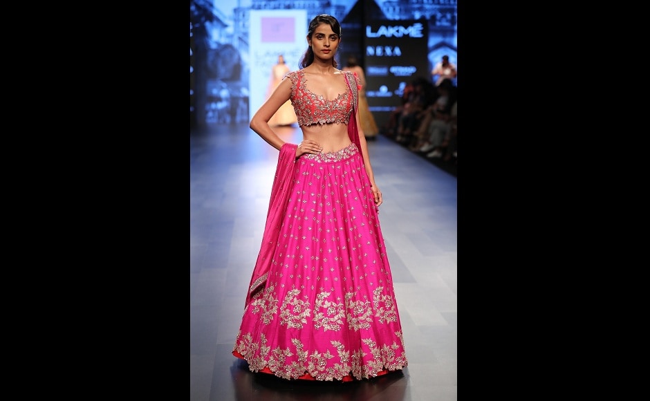 Lakme Fashion Week 2017 Nargis Fakhri Walks As Showstopper For