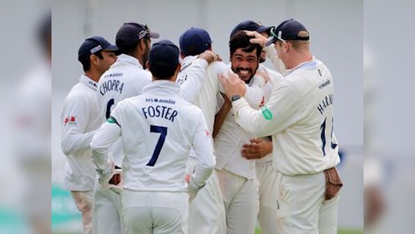 Mohammad Amir's first five-wicket haul for Essex helps County leaders restrict Yorkshire to 113