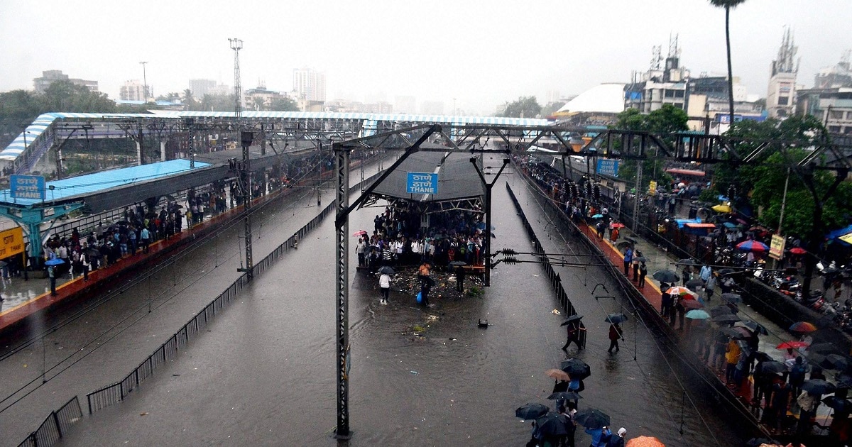 Mumbai floods Rains claim 6 lives as city slowly gets back on its feet