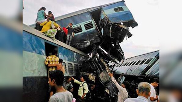 Utkal Express mishap: Tracks damaged by derailment will be repaired by Sunday night, says railways