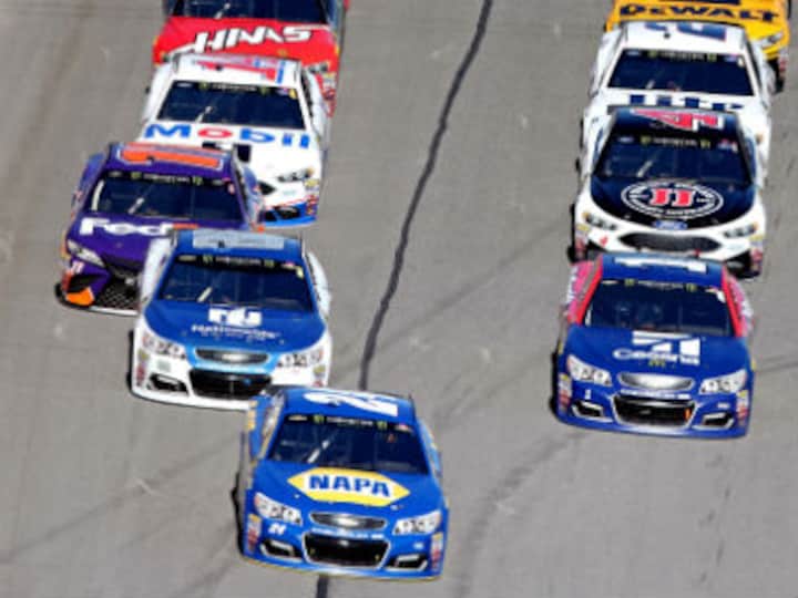 Twitter to livestream NASCAR Cup Series; fans can have in-car experience of the race