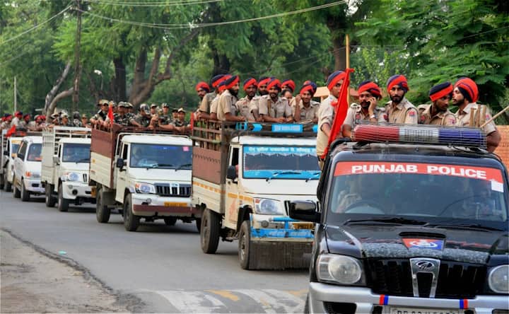 Ram Rahim rape case verdict: Curfew imposed in Sirsa, over 57,000 security personnel deployed Ram Rahim rape case verdict: Curfew imposed in Sirsa, over 57,000 security personnel deployed
