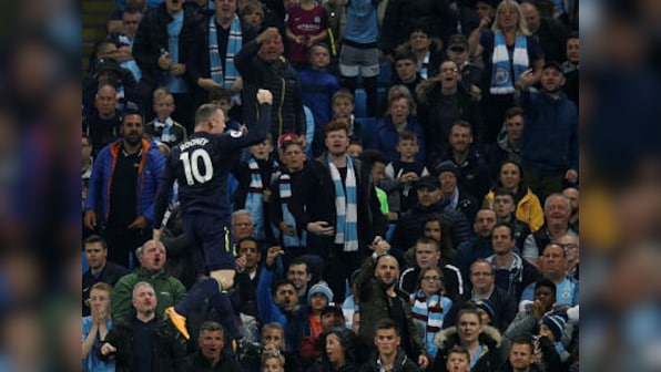 Premier League: Wayne Rooney scores 200th league goal as Everton hold Manchester City to draw