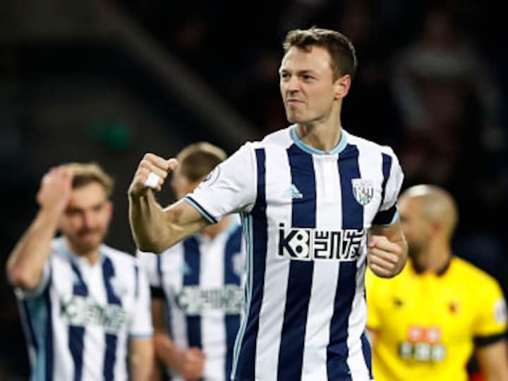 Premier League: Jonny Evans set to reclaim West Brom captaincy against Huddersfield after 'taxi theft' faux pas