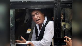 Gorakhpur tragedy: BJP accuses Congress of playing politics, terms Raj Babbar's protest as 'drama'