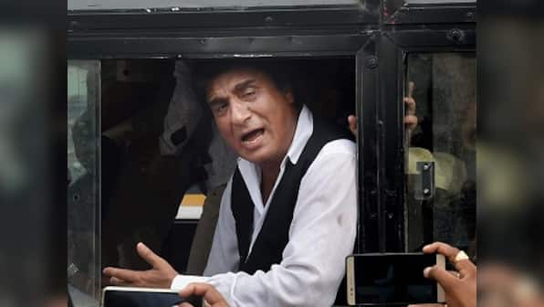 Gorakhpur tragedy: BJP accuses Congress of playing politics, terms Raj Babbar's protest as 'drama'